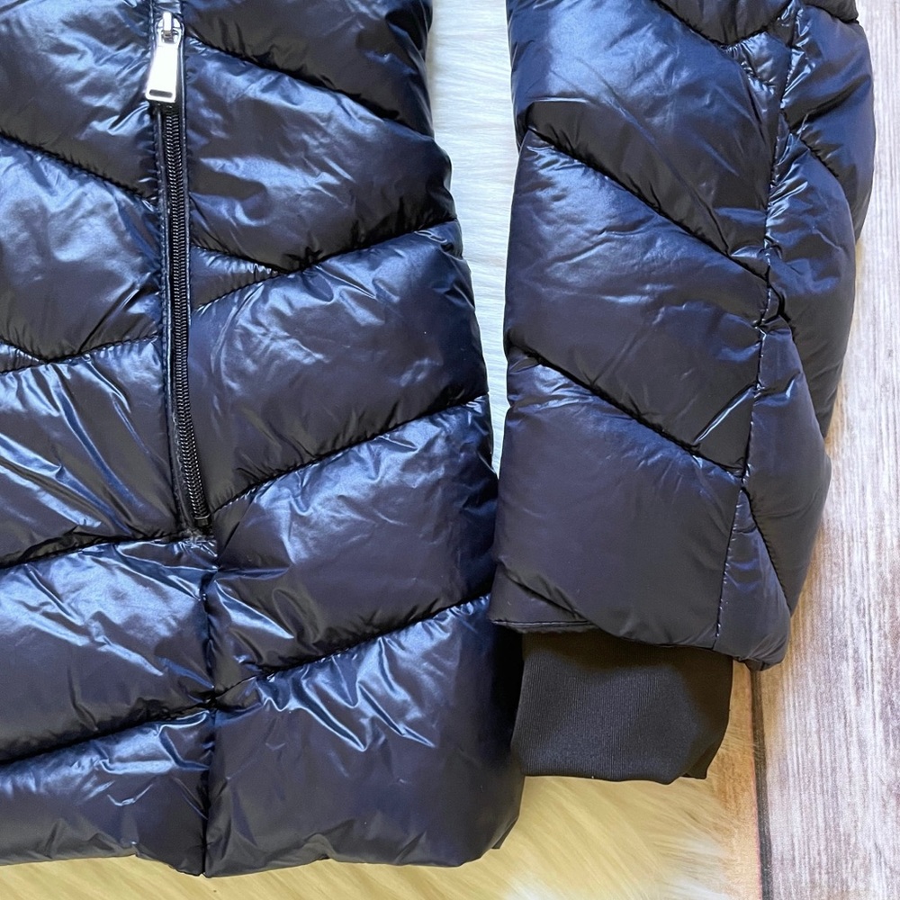 Saks Fifth Avenue Sapphire Hooded Puffer Jacket - Picture 3 of 7